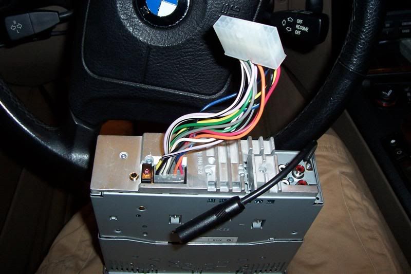 PLS HELP with e36 stereo wiring, won't take 10mins